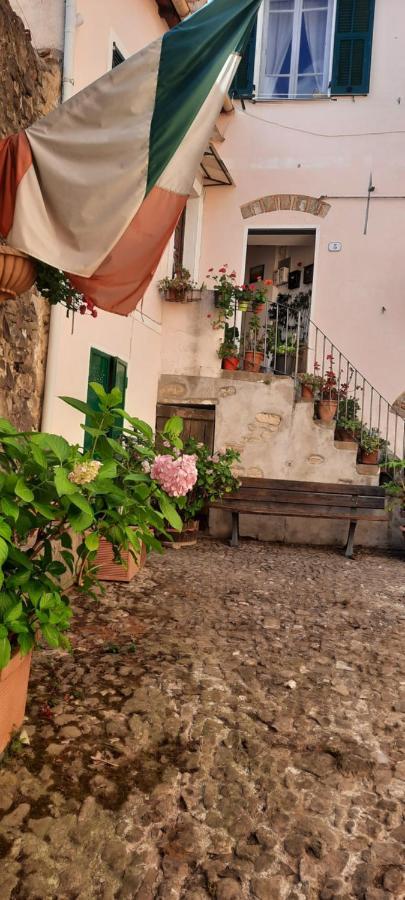 Villa Casa Sant'Andrea Ceriana Exterior foto