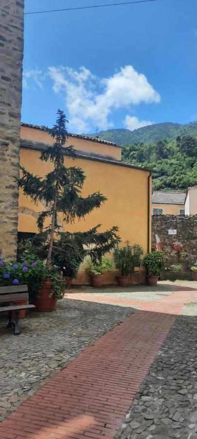 Villa Casa Sant'Andrea Ceriana Exterior foto